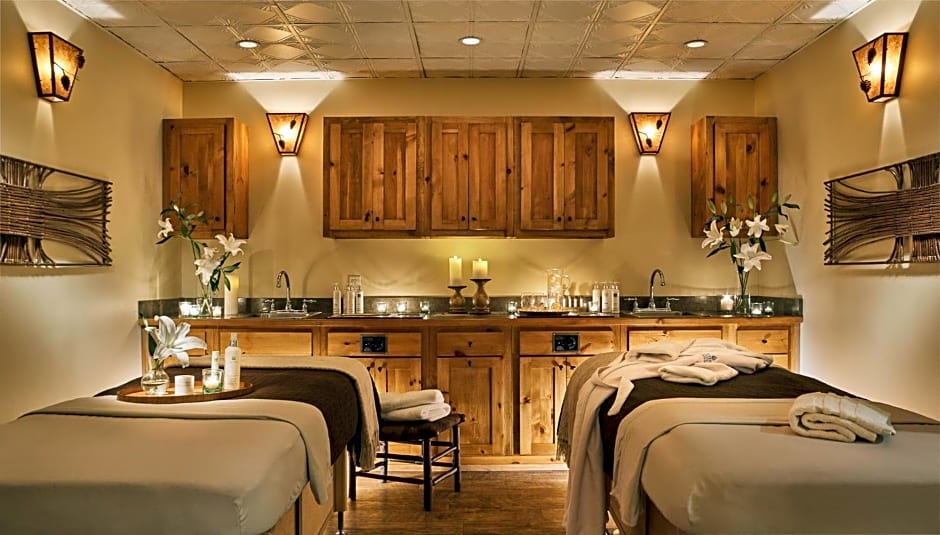 The Whiteface Lodge