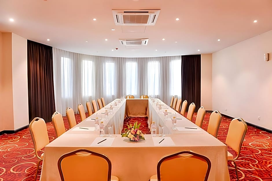 Hotel Zamburger Taman Kapar