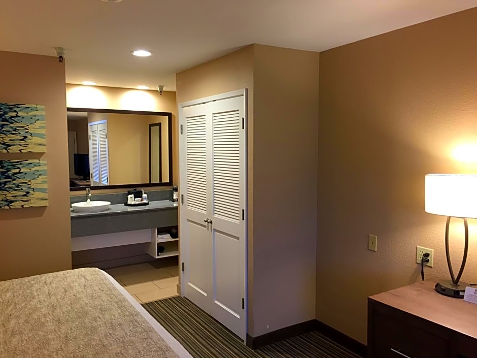 Best Western Plus Inn Scotts Valley