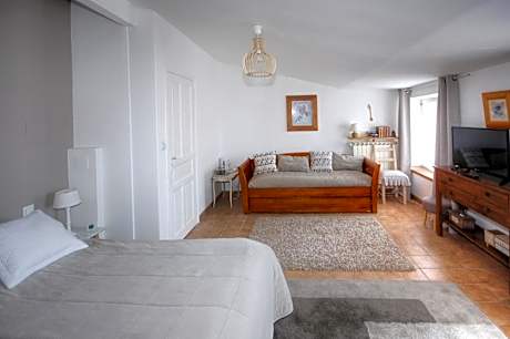 Triple Room with Mountain View