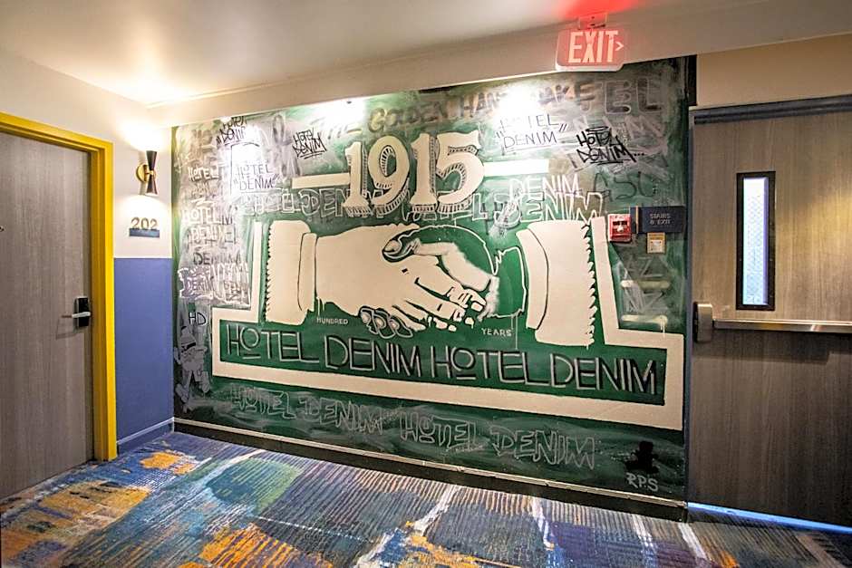 Hotel Denim
