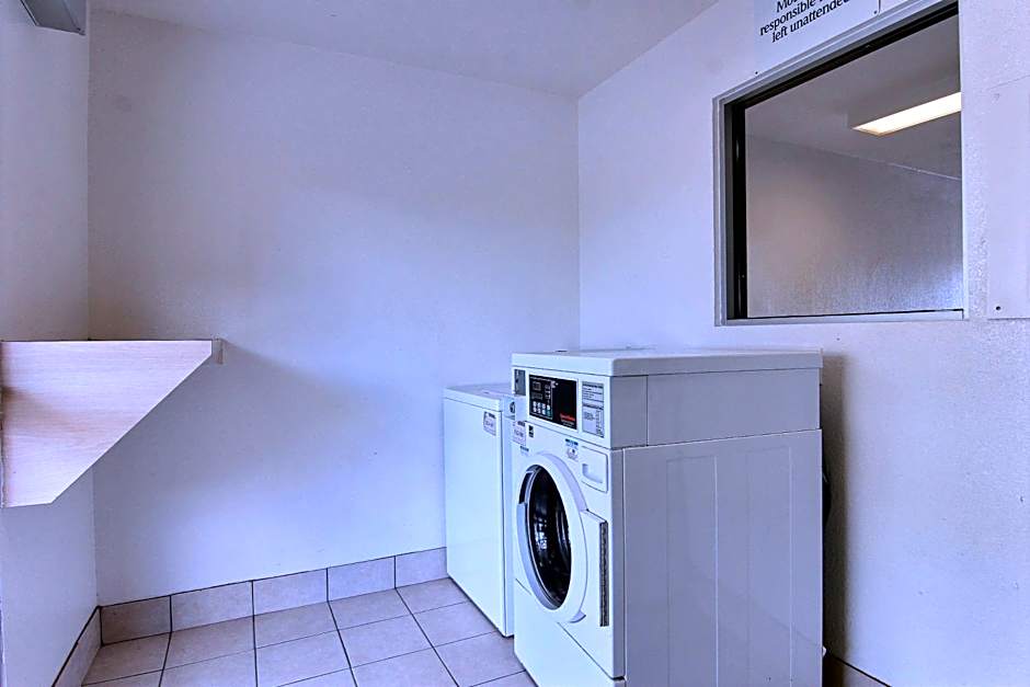 Motel 6-Kingsville, TX