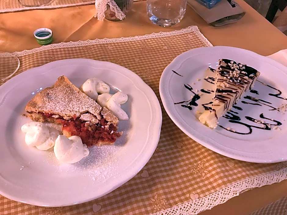 Torre Sangiovanni Albergo e Ristorante da Rosary