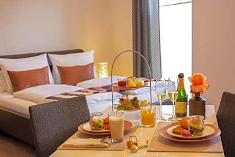 Hotel & Boarding House Schlosserwirt