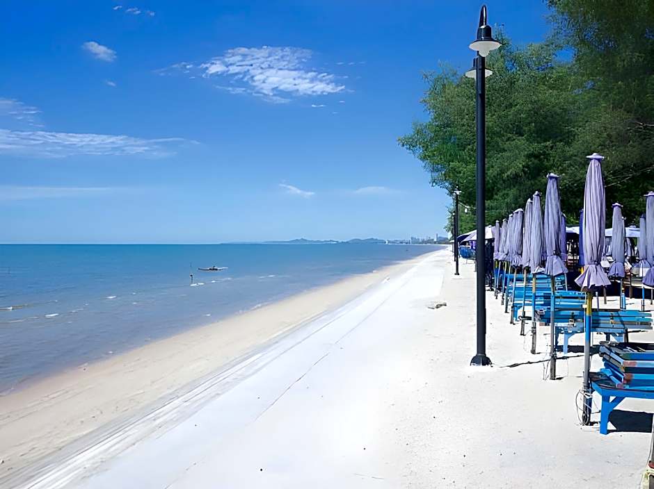 The Beach Cha Am Guest House