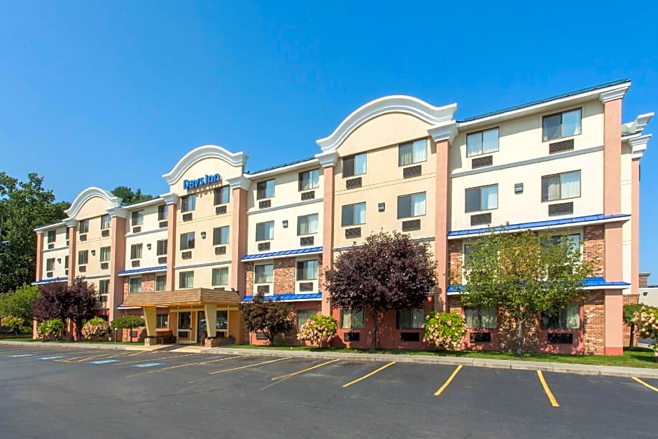 Days Inn by Wyndham Leominster/Fitchburg Area