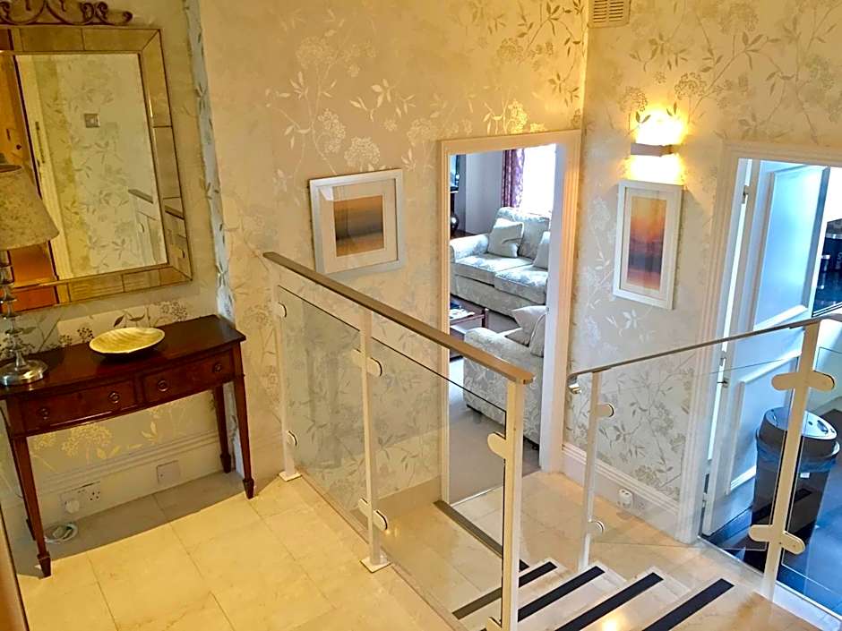 Beaufort House - Knightsbridge