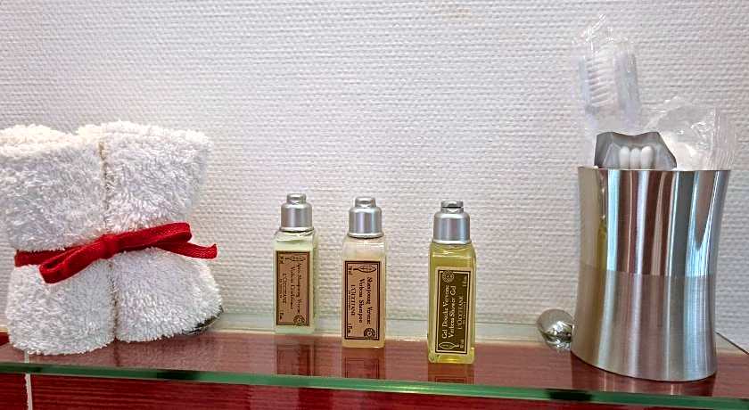 la cigale sous l'olivier