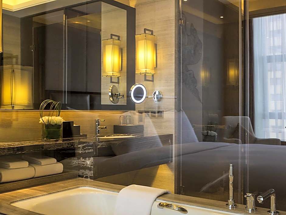 Pullman Weifang