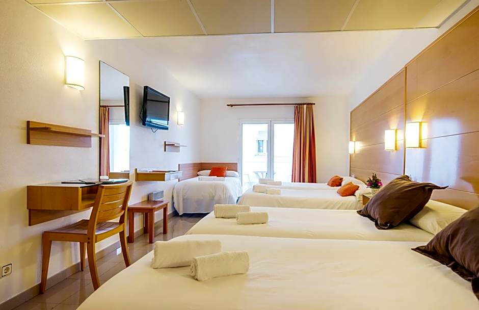 Hotel & Diving Les Illes