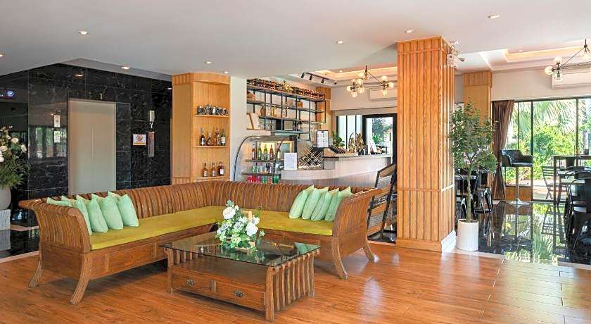 Golden Foyer Suvarnabhumi Airport Hotel