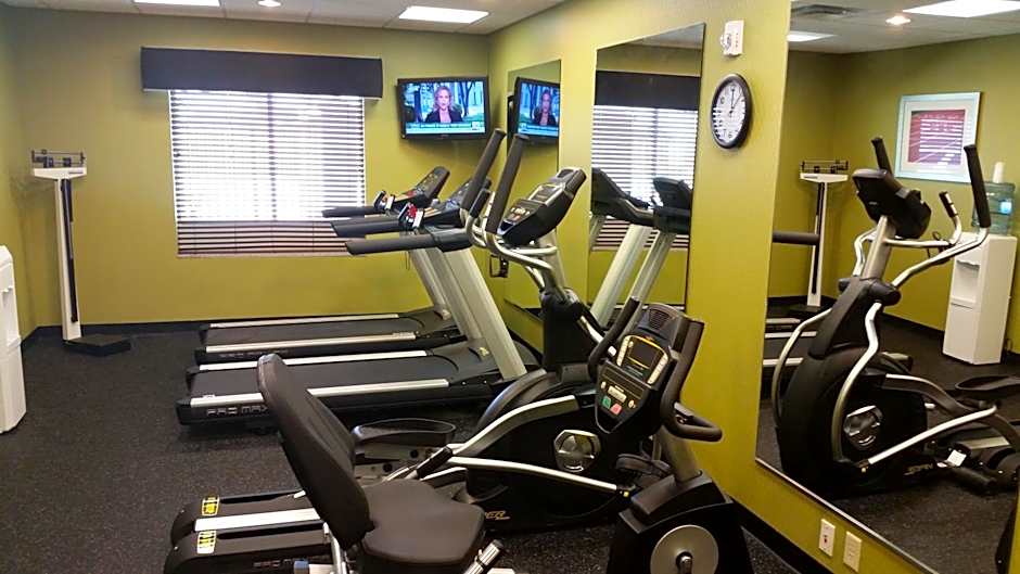 Holiday Inn Express & Suites Houston East - Baytown By IHG