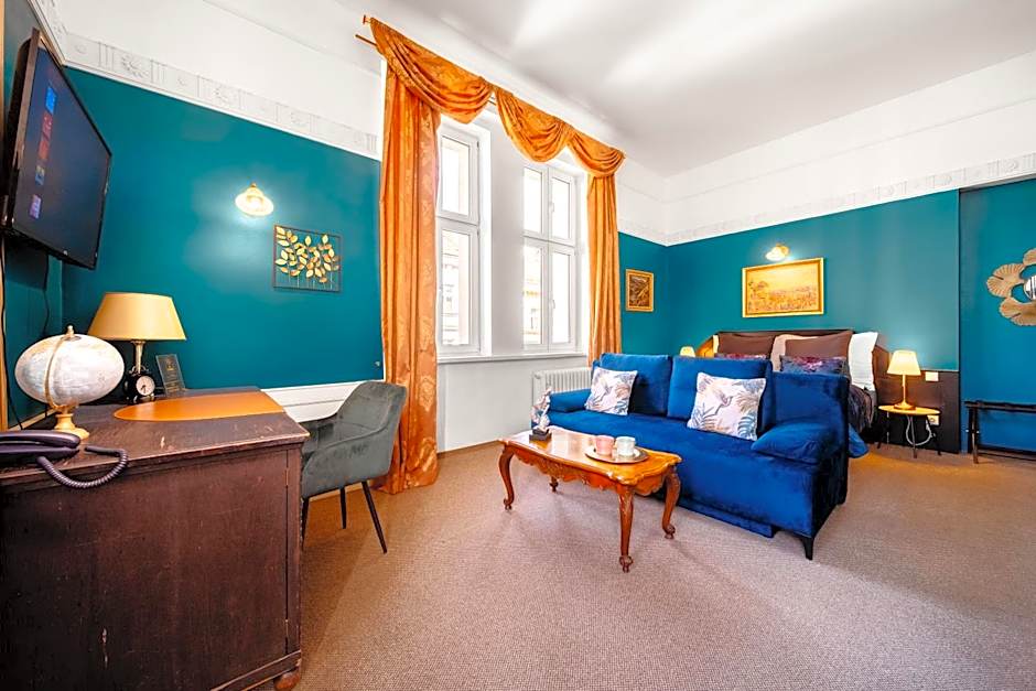 Hotel Praga 1885 by Wagnerstays