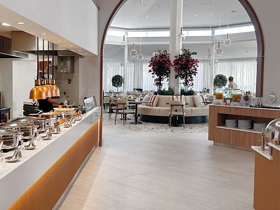 The King Jason Paphos - Designed for Adults