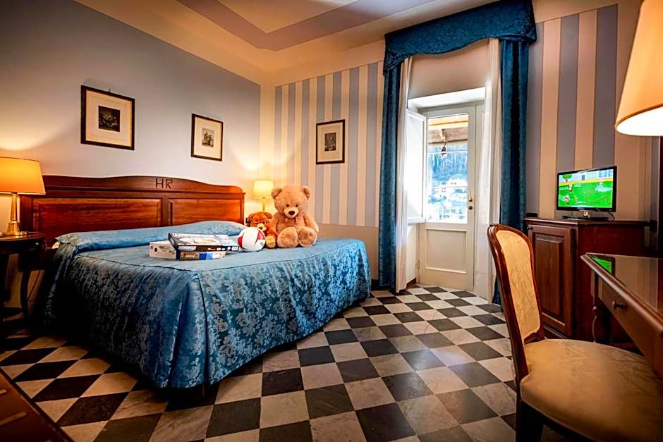 Park Hotel Regina - with air-condition and pool