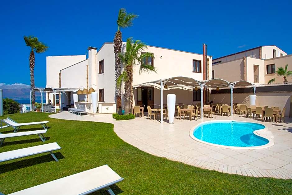 Marina Holiday & Spa