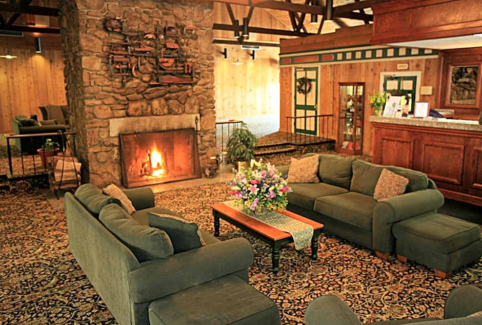 Sturbridge Host Hotel And Conference Center