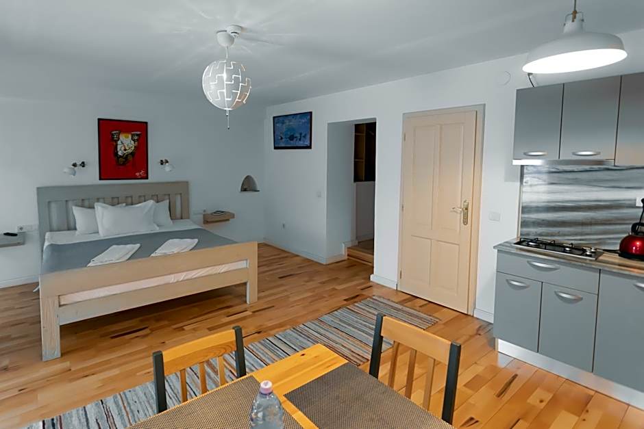 YellowBoot Aparthotel