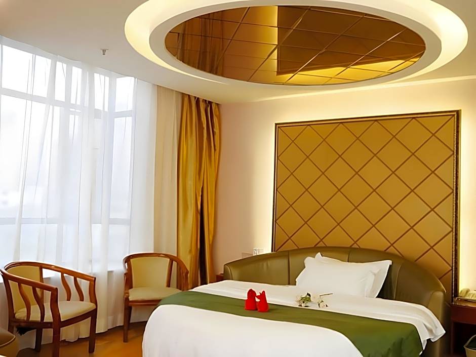 Greentree Inn Guangdong Huizhou South Railway Station Danshui Renmin Road Business Hotel