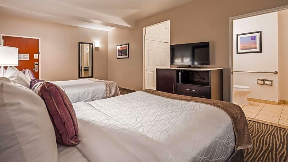 Best Western Plus Hotel at the Convention Center