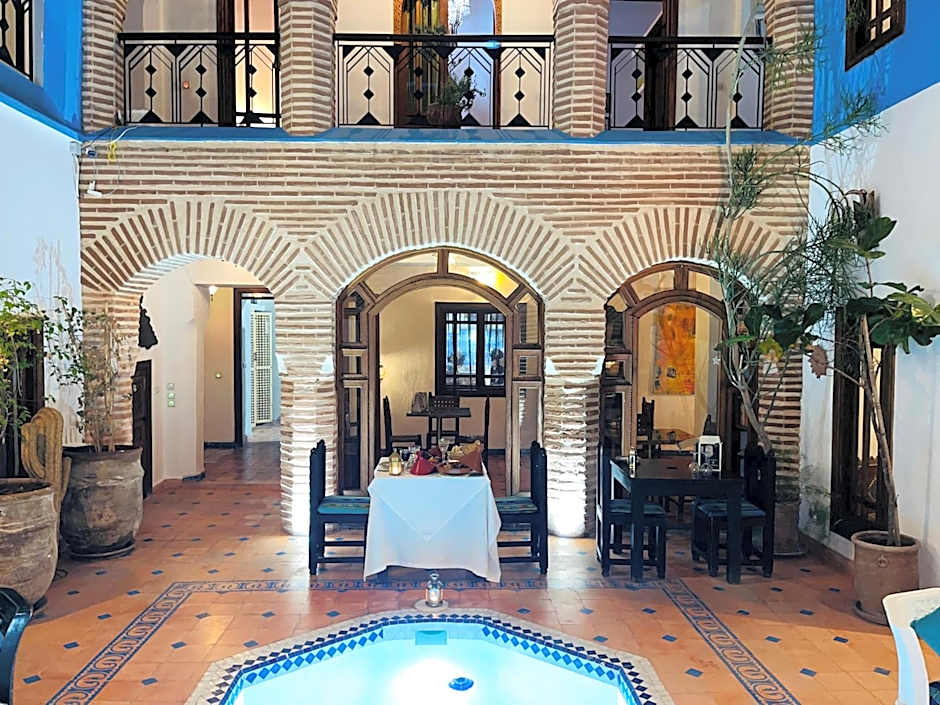 Riad Zarka By La Siredrah