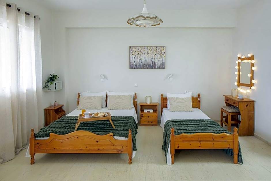 Searocco Studios & Apartments - Close to Alykes Center, by ZanteWize