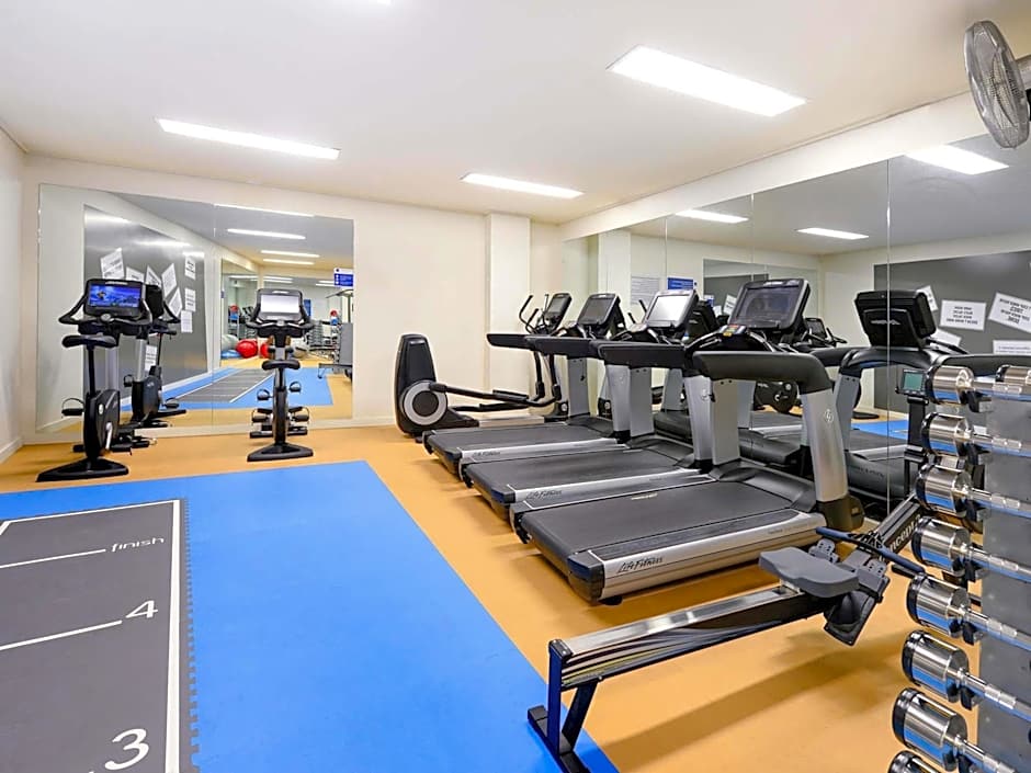 Novotel Melbourne Glen Waverley Hotel