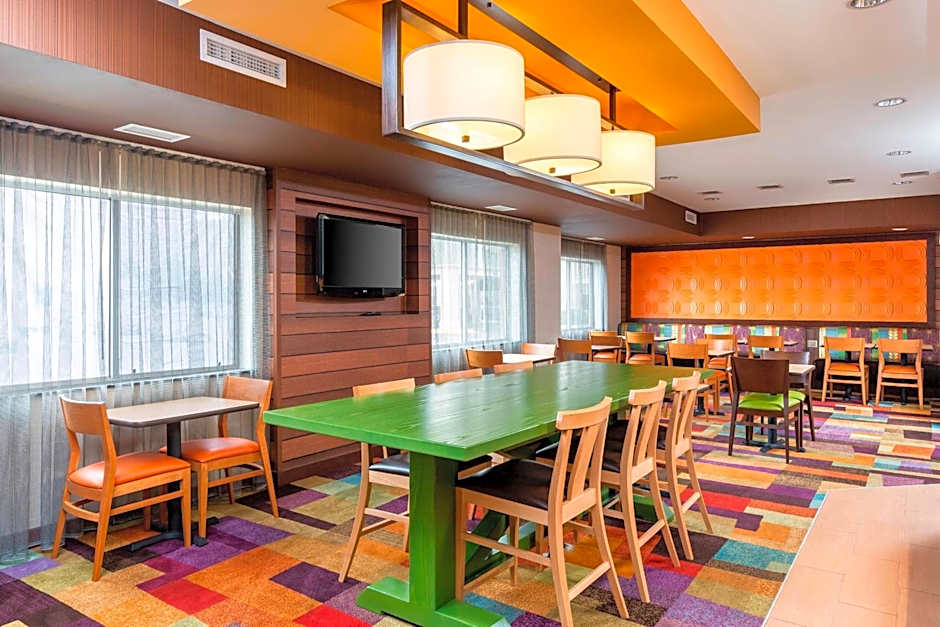 Fairfield Inn & Suites by Marriott Lincoln