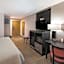 Quality Inn & Suites Cincinnati I-275
