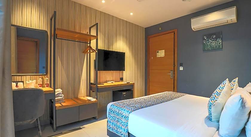 Hotel Bluestone - Nehru Place                                         