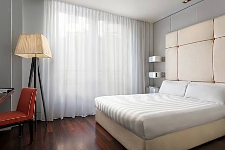 Double superior city view