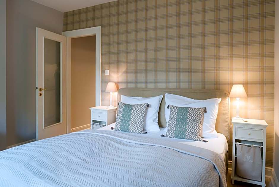 von Deska Townhouses - Ivy House