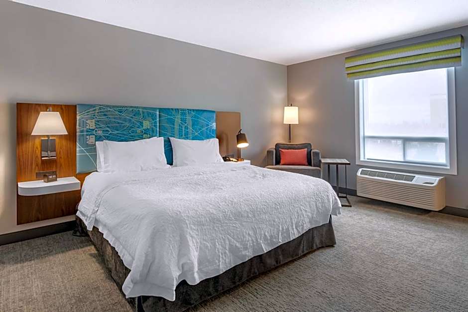 Hampton Inn By Hilton And Suites Edmonton West