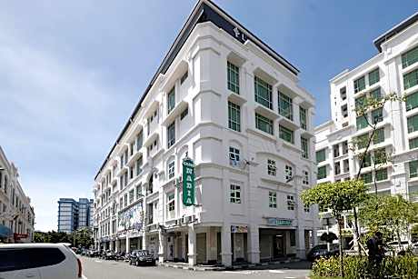 OYO 892 Hotel Grand Nadia