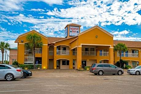 Island Inn By OYO Galveston Beach, TX