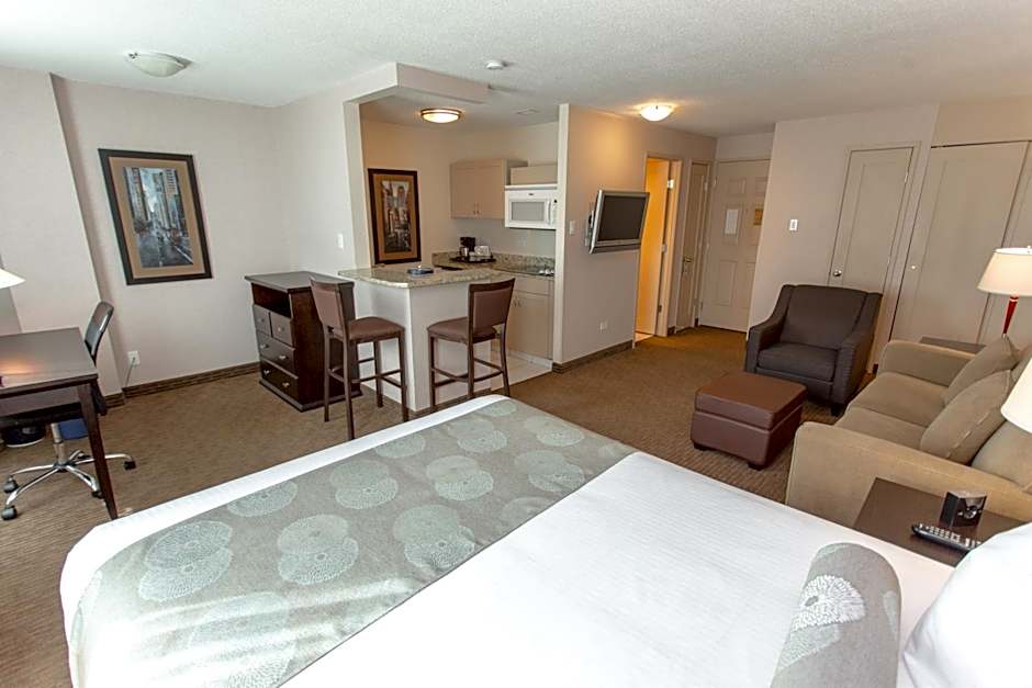 Campus Tower Suite Hotel