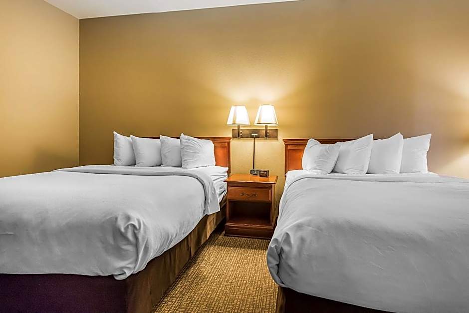 Quality Suites New Iberia