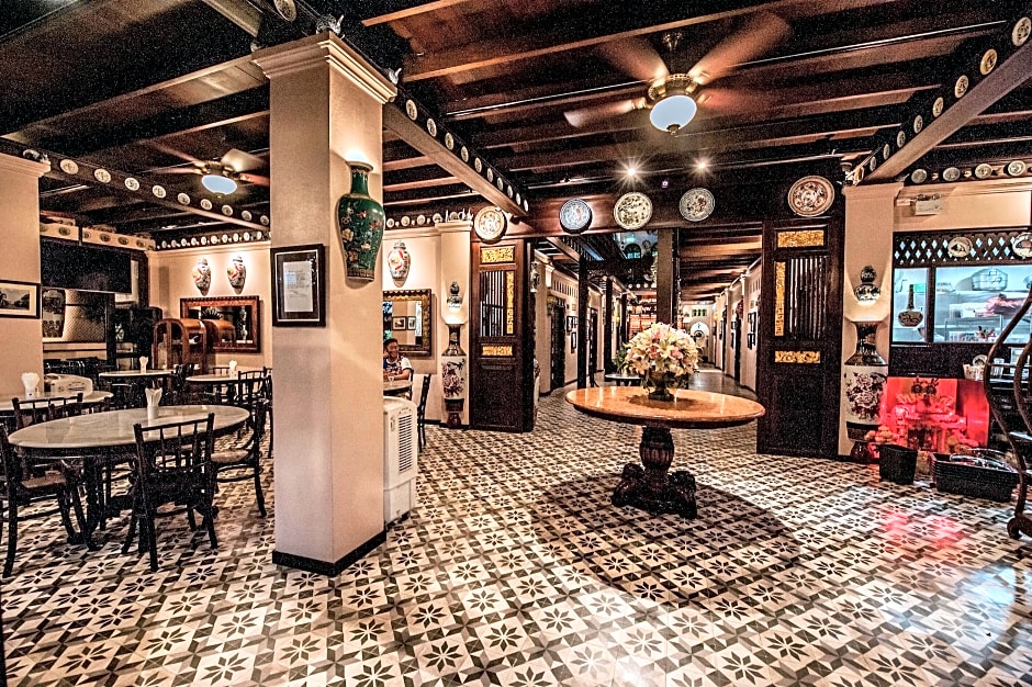 Songkhla Tae Raek Antique Hotel