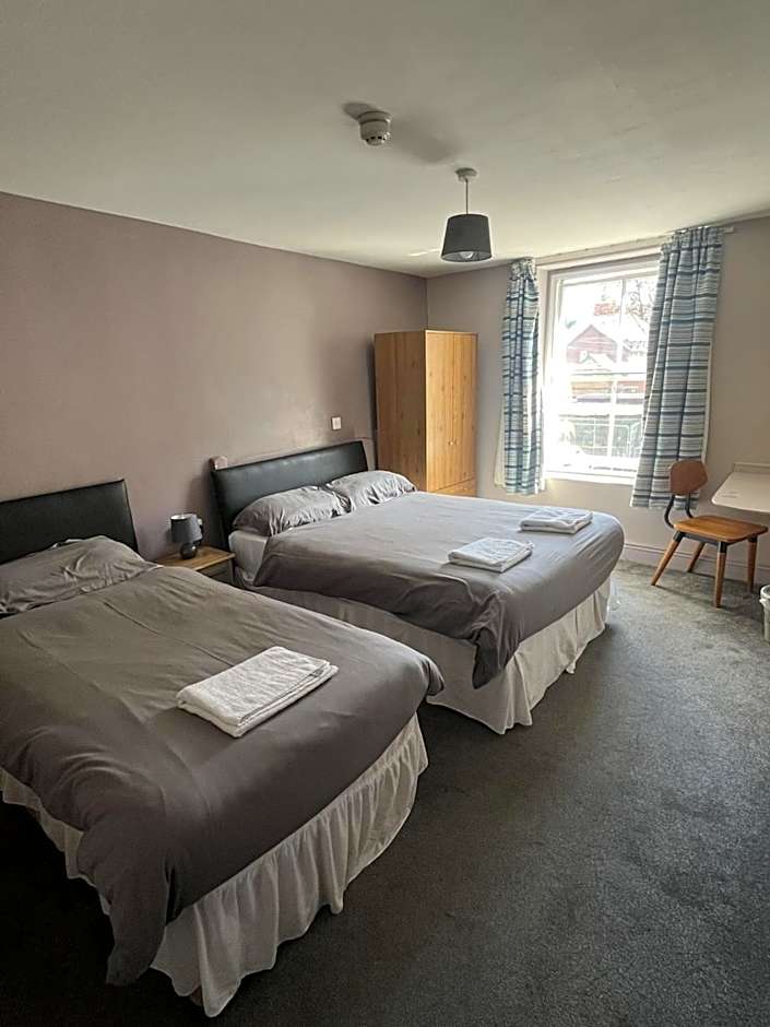 Hampton Hotel