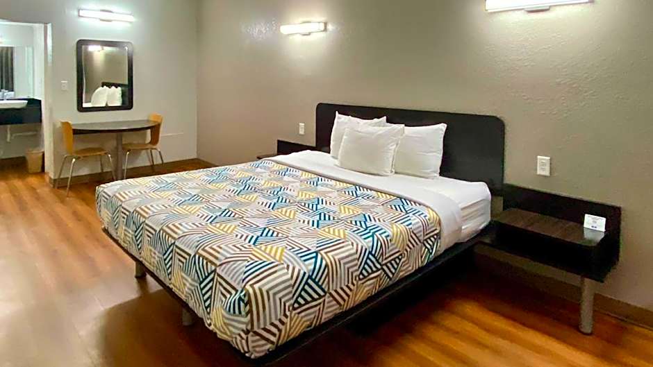 Motel 6-Huntington, WV