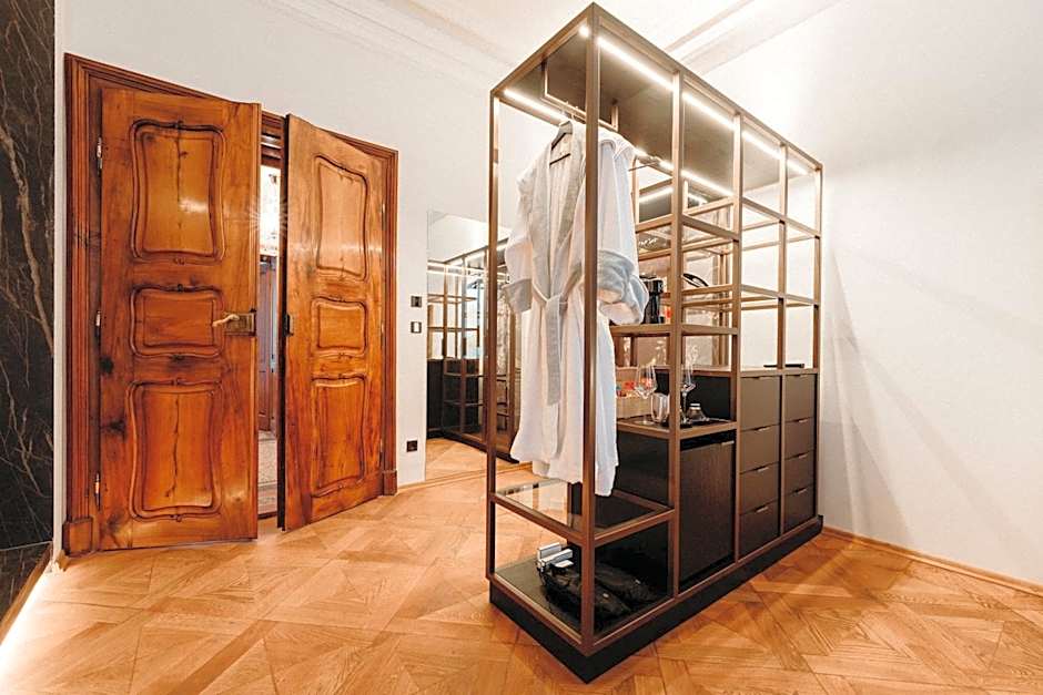 META SUITES historic city living