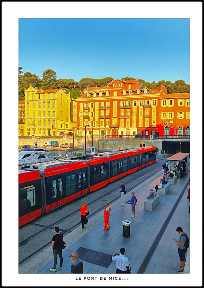 Le Petit Trianon et le Charme des Suites