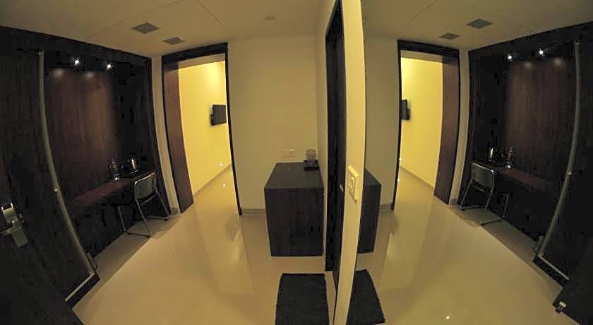 Vijey Hotels - Trichy Central