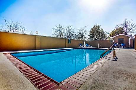 La Quinta Inn & Suites by Wyndham Kyle