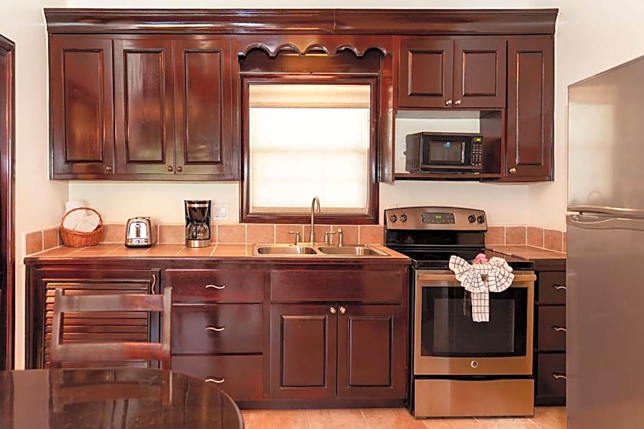 X'tan Ha- The Waterfront