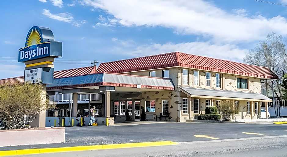 Days Inn by Wyndham Montrose