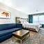 Holiday Inn Express Peru-Lasalle Area By IHG
