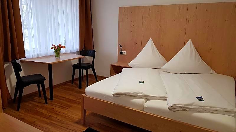 Hotel & Gasthof Zur Post