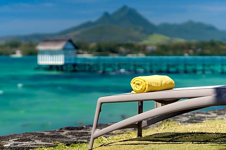 Tropical Attitude - Adults Only