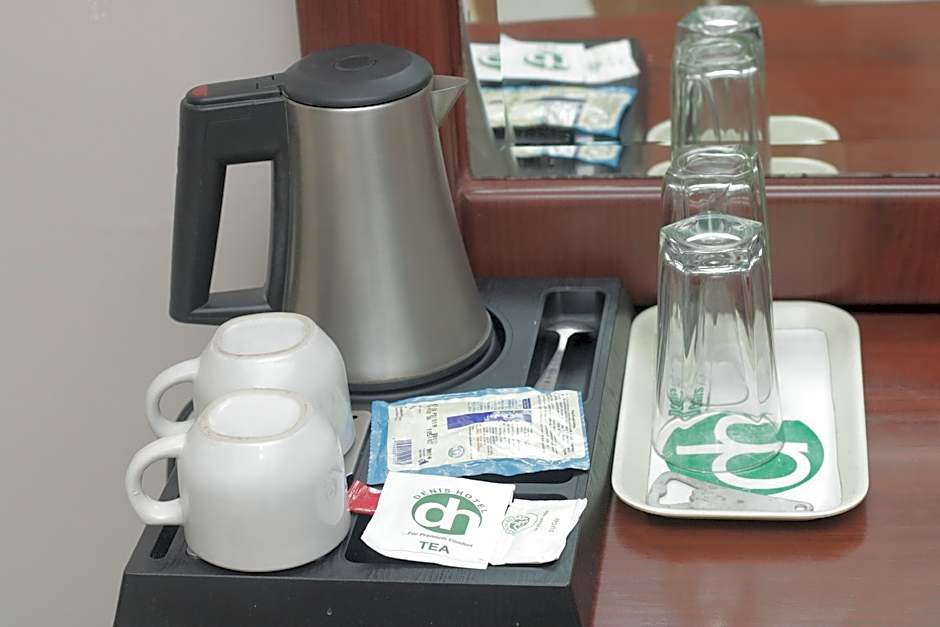Denis Hotel